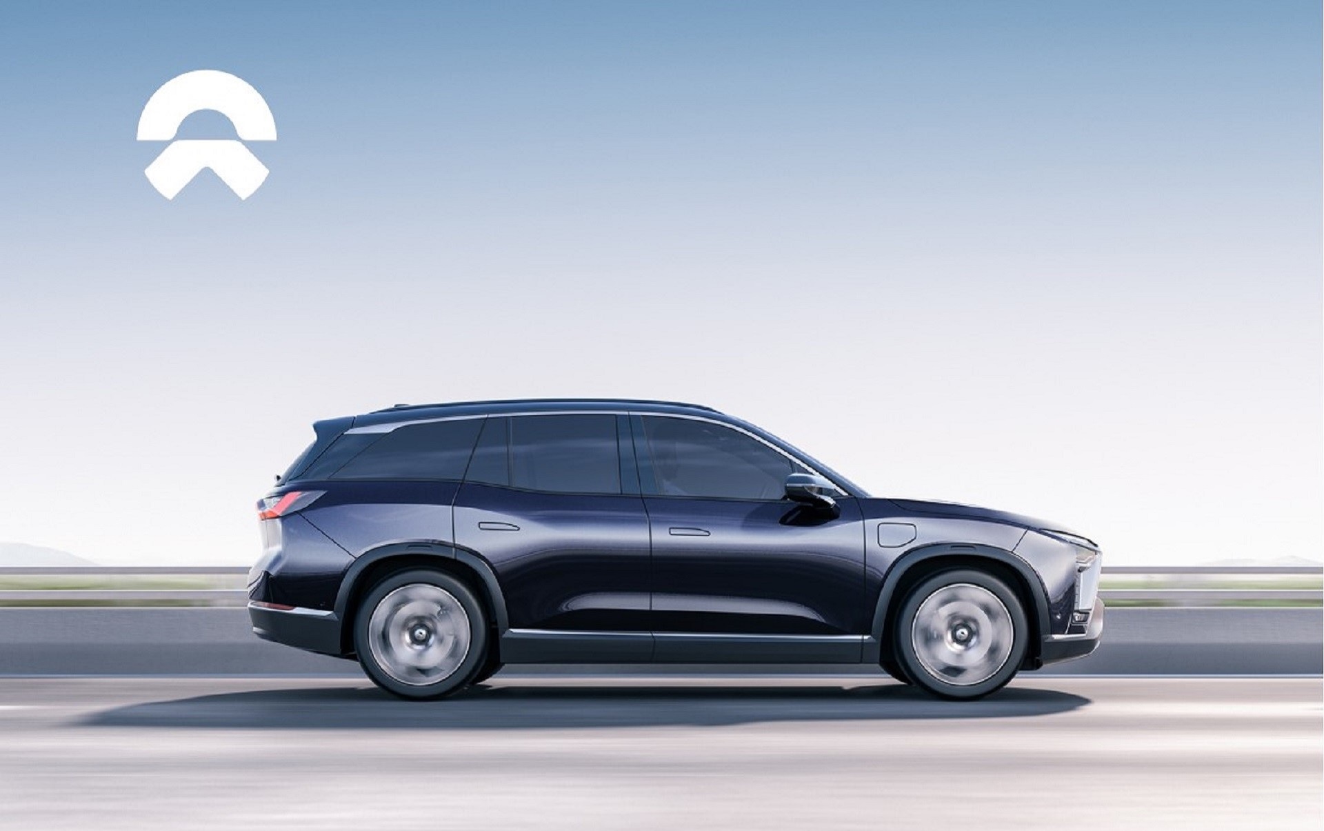 CA888月交付3965台，，，，，同比翻番，，，，，再立异高